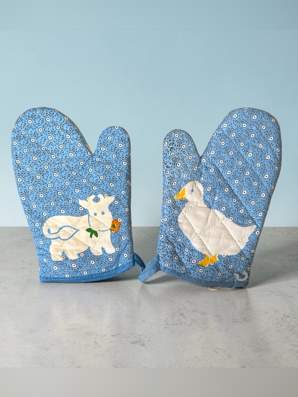 Blue Floral Oven Mitts - Cow & Duck You Choose
